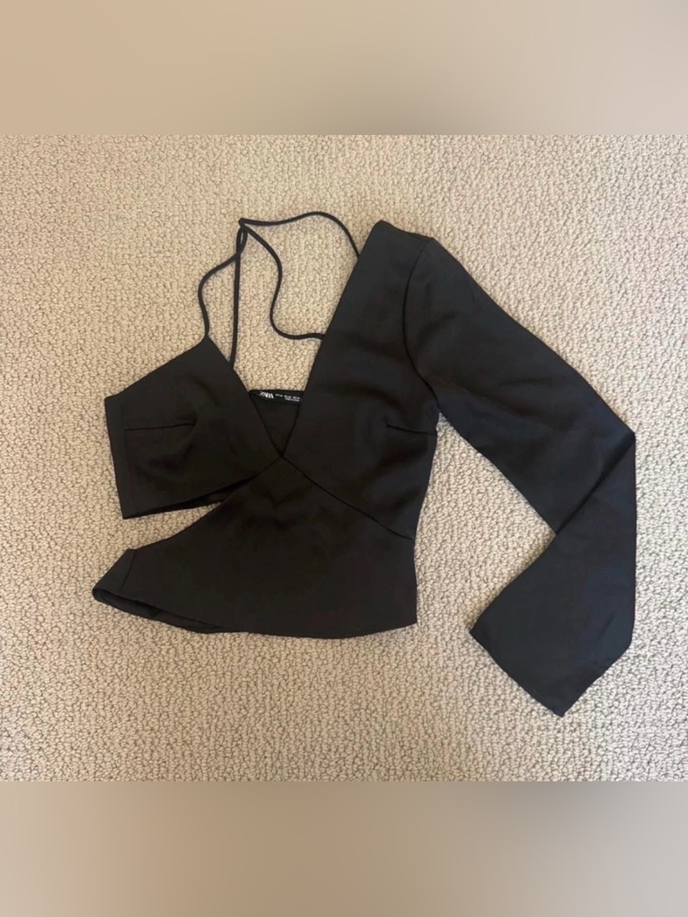 Zara Black Asymmetric One-Sleeve Cutout Crop Top